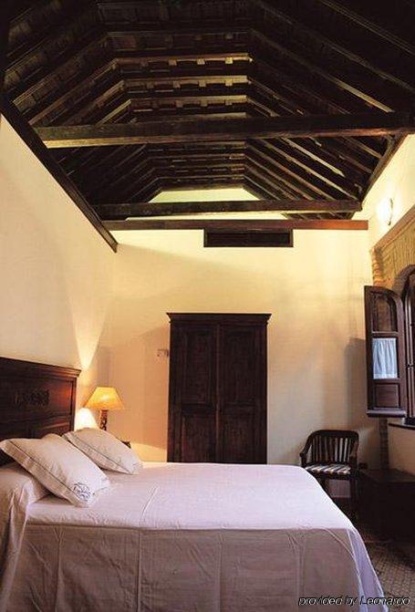 El Ladron De Agua Palacete Granada Room photo